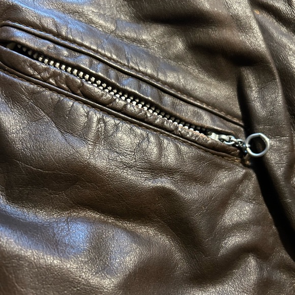 Men's Brown Leather Jacket - Picture 5 of 16